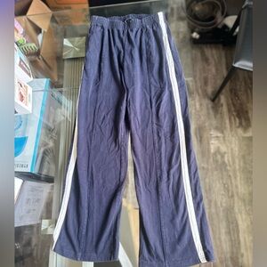 💫 BRANDY MELVILLE 💫 Navy Side Stripe Anastasia Sweatpants